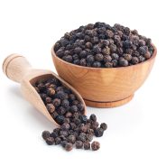 6 Surprising Health Benefits of Black Pepper