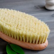 Detox with Dry Brushing