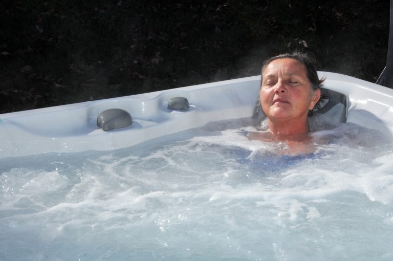 All the Health Benefits of Hot Tub Spa Baths