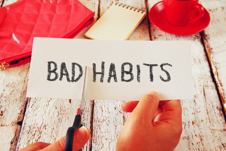 5 Dangerous Habits Harmful to Your Health