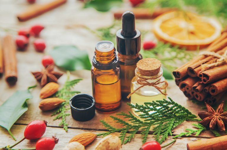 8 Ways Mandarin Essential Oil Benefits Your Health